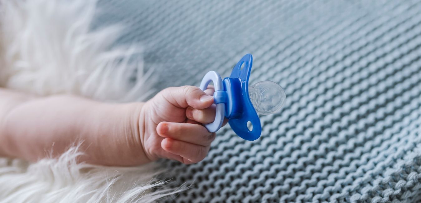 Stopping pacifier best sale