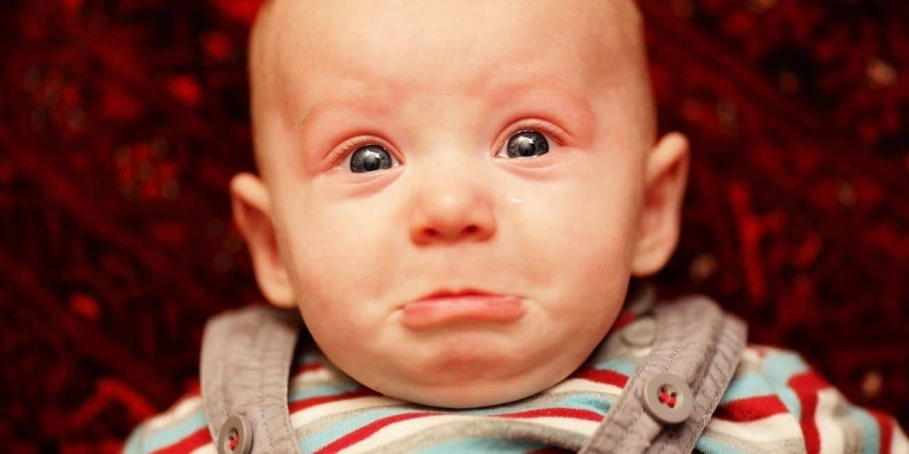baby stranger anxiety