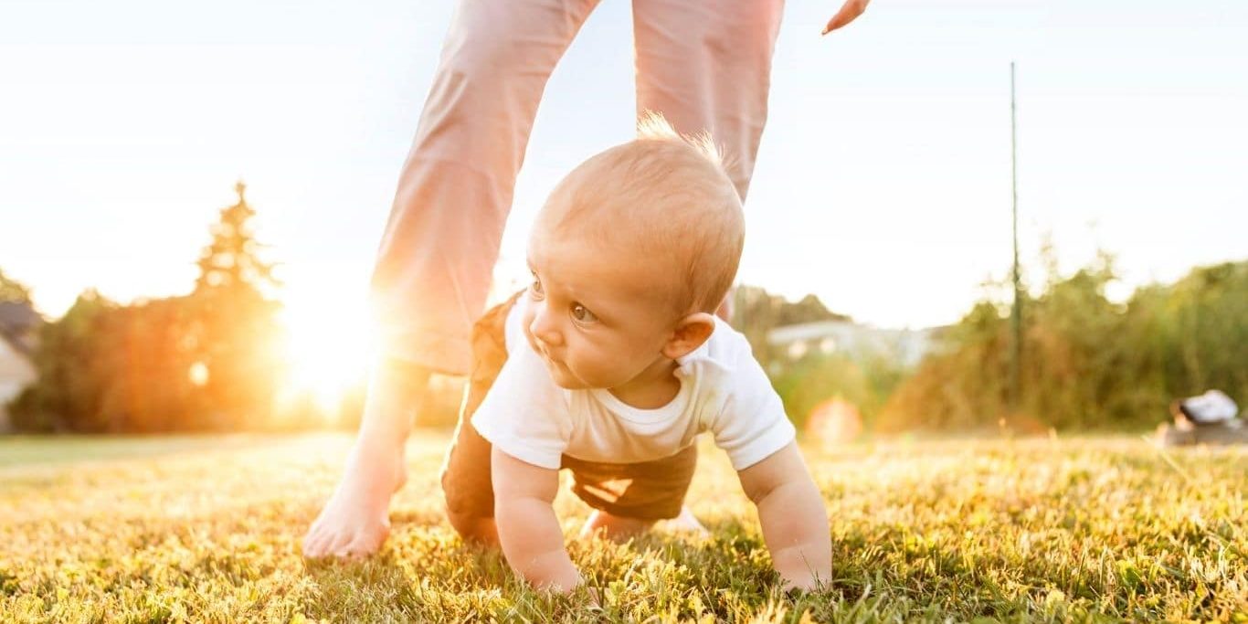 how to make baby crawl