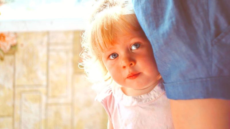 how to help a shy child